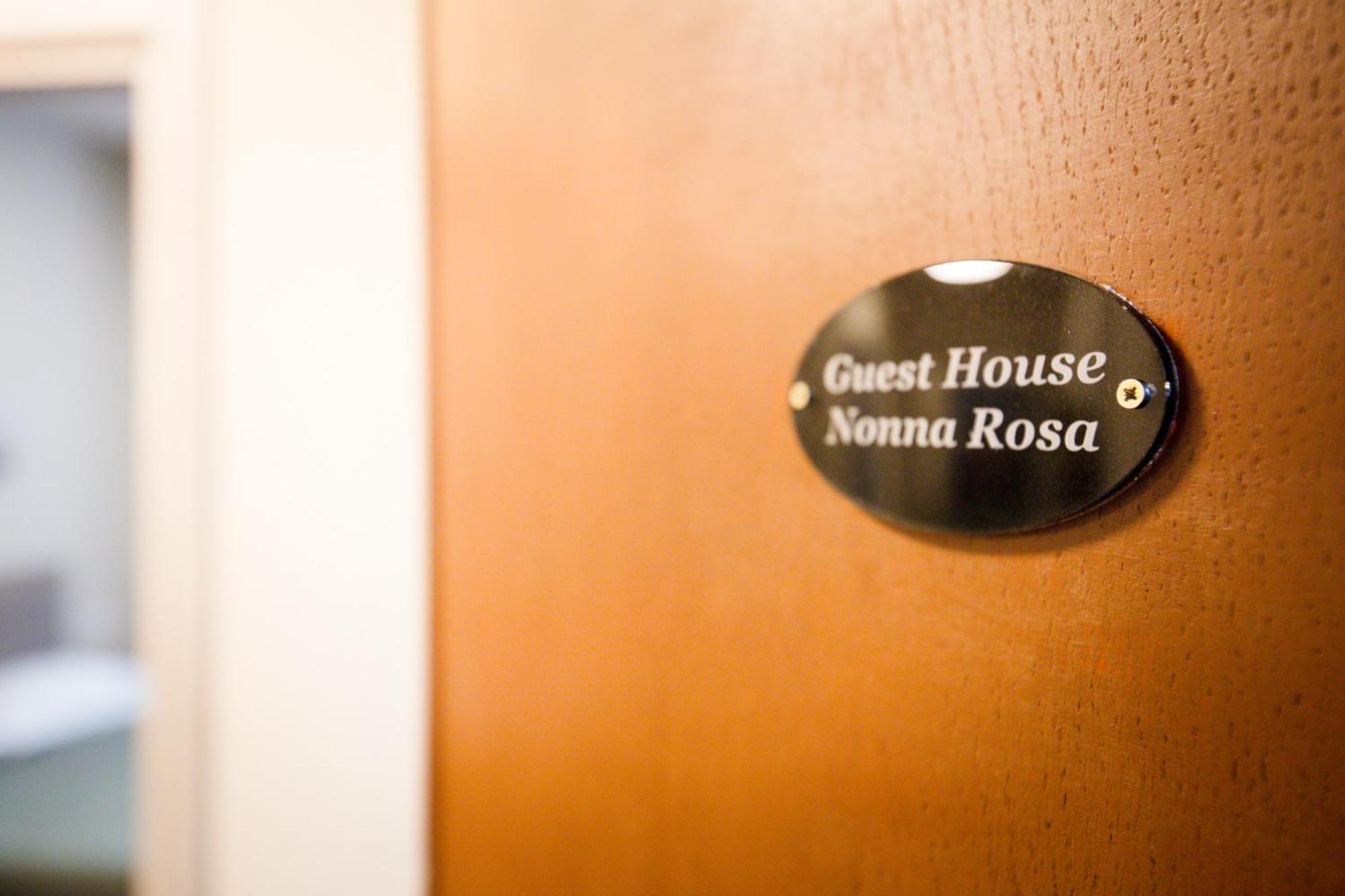 Guest House Nonna Rosa Vercelli Zewnętrze zdjęcie